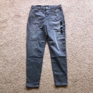 NWT high rise skinny jeans